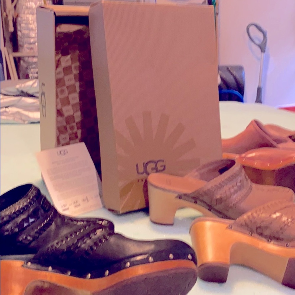 Ugg’s clogs